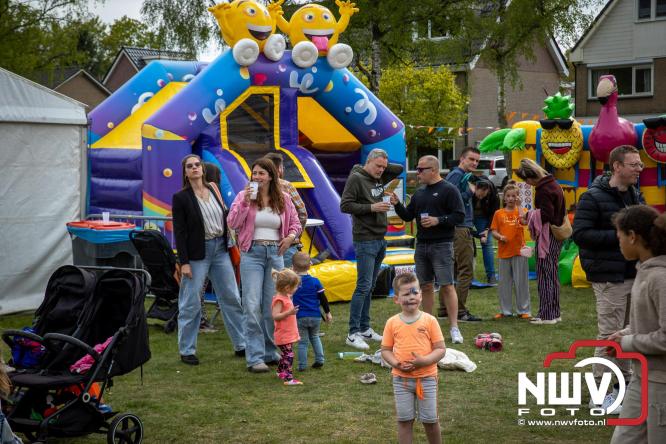 ’t Harde kleurt oranje, gezelligheid op z’n best tijdens Koningsdag 2026! - &copy; NWVFoto.nl